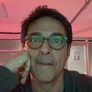 Steven Puri