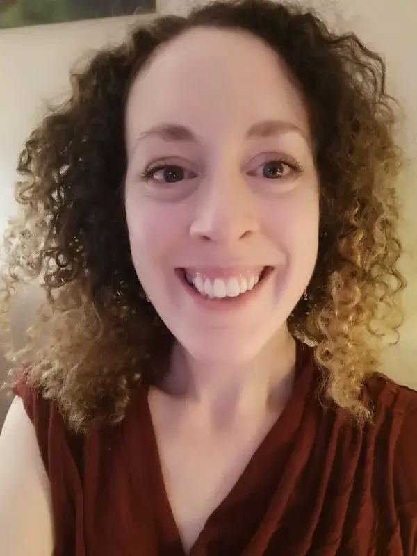 Claire Regan